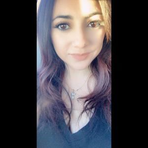 Meet your Posher, Monica